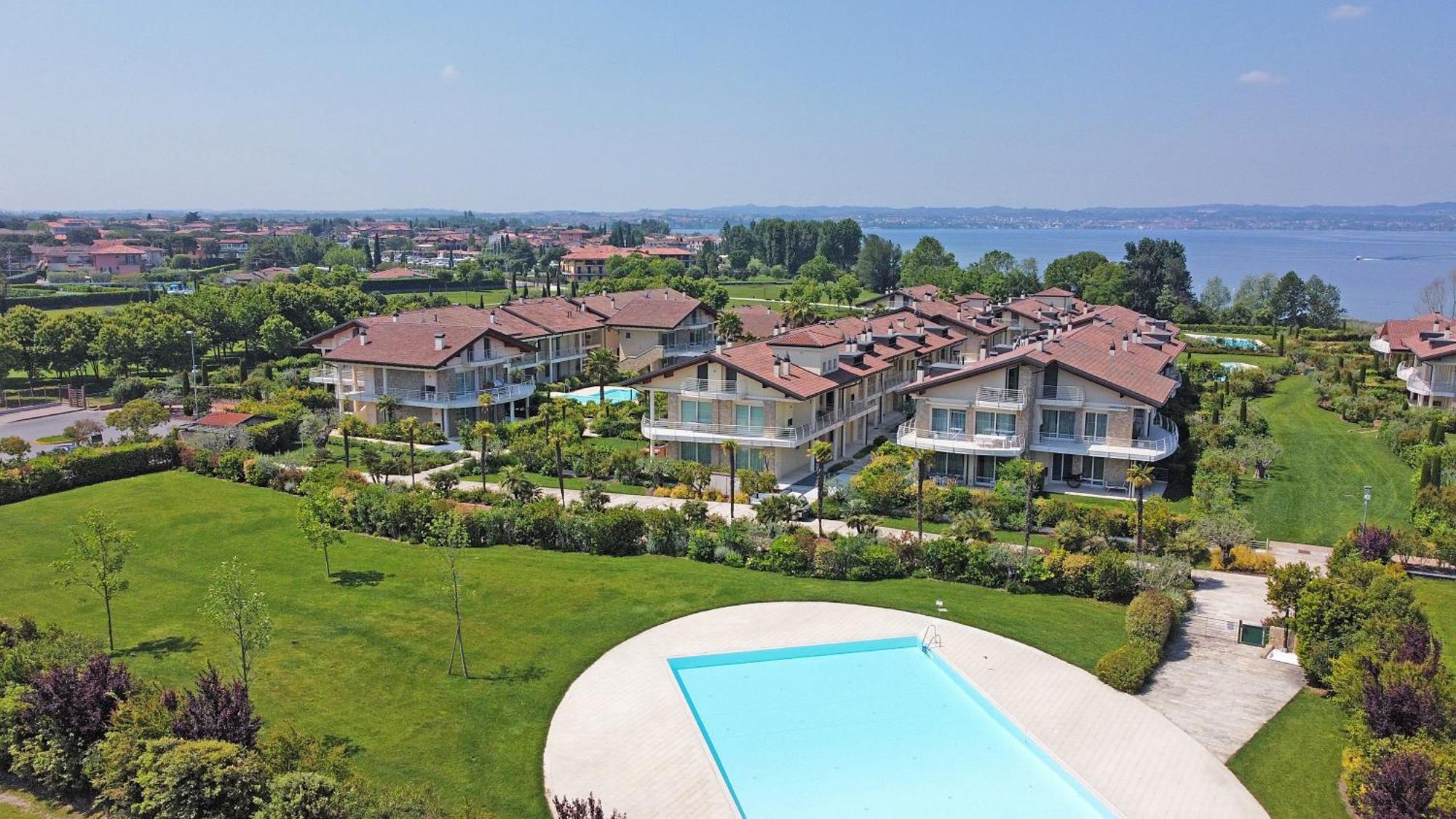 Resort Caesar C4 Sirmione - Gardagate Extérieur photo